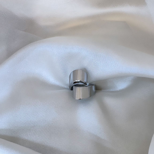 Asimertrik Yüzük Silver