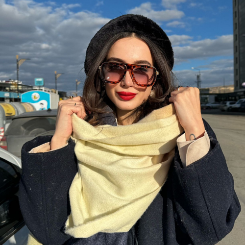 Siyah Peluş Şapka