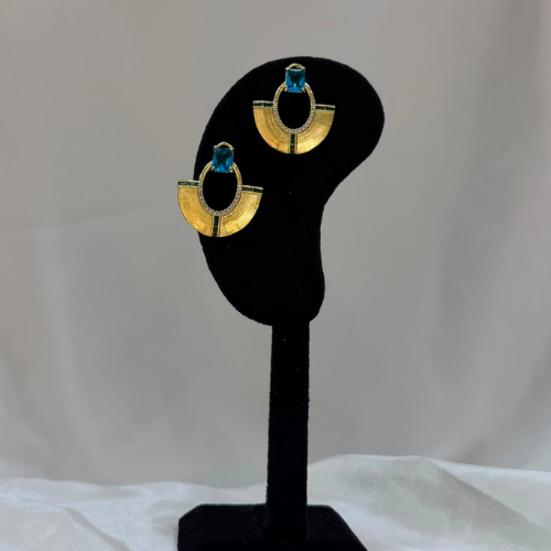 ÖZEL SERİ GOLD SALLANTILI KÜPE